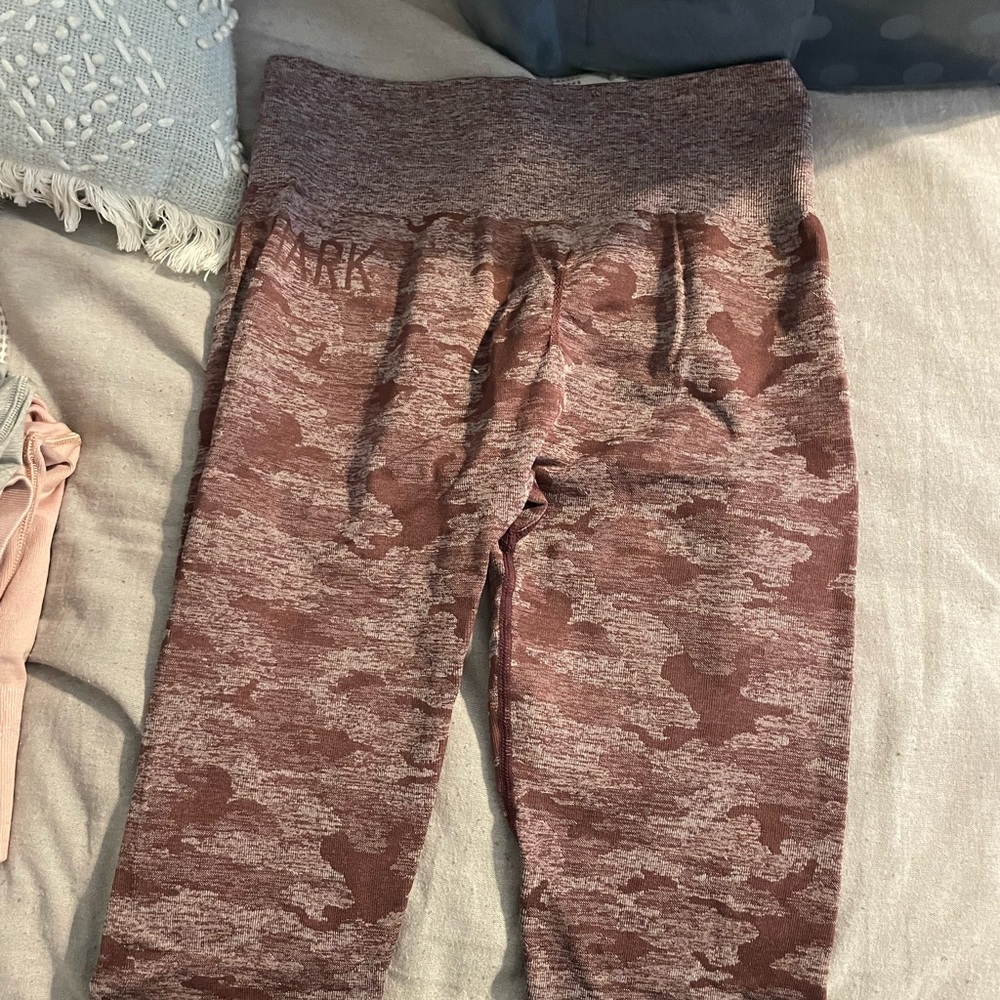 Gymshark adapt camo leggings - Picture 2 of 2